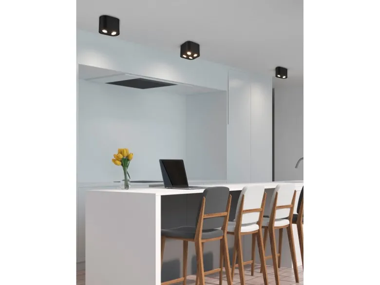 Runder LED Deckenstrahler mit vier schwenkbaren Spots, weiß matt