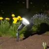 Schwenkbarer Gartenstrahler CACERES mit Erdspieß & 2 Meter Anschlusskabel