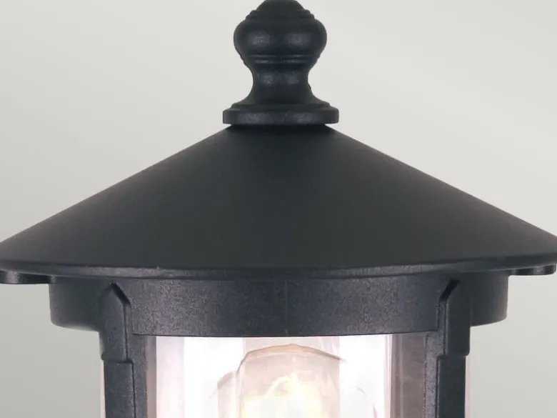 Sockel Laterne HEREFORD aus Alu im Landhausstil, Schwarz Höhe 34cm