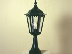 Sockelleuchte aus Aluminium Grün, antike E27 Gartenlaterne, Höhe 55cm