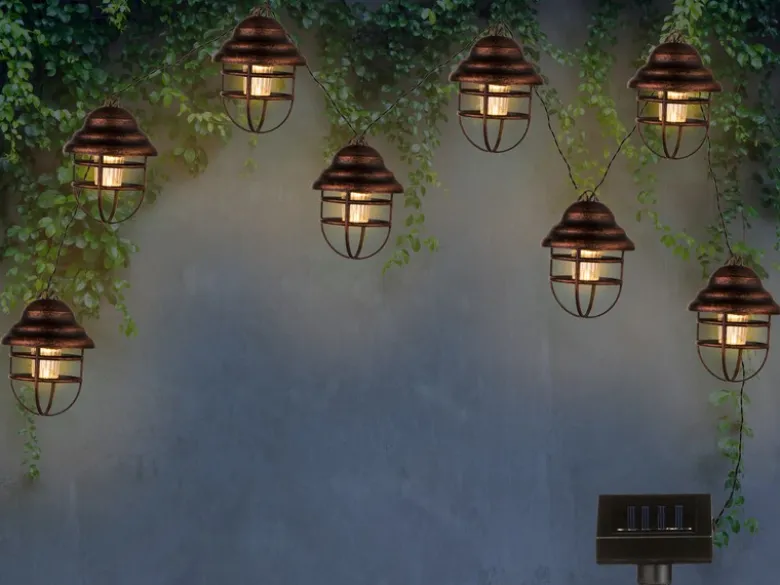 Solarbetriebene LED Outdoor Lichterkette mit 8 Laternen, Länge 4,3 Meter