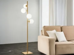 Stehlampe ENOIRE 4-flammig Gold mit Glaskugeln in Opalweiß, Höhe 150cm