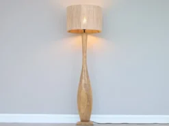 Stehleuchte TOBA aus Naturholz mit Lampenschirm aus Jute, Höhe 135cm