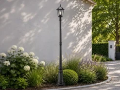 Straßenlaterne aus Aluminium Schwarz, antike E27 Mastleuchte, Höhe 210cm