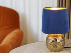 Tischleuchte SOPHIA mit Keramikfuß & Samtschirm Blau - Gold, Höhe 26cm
