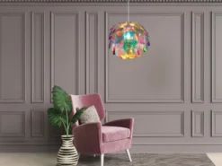 Verspielte Pendelleuchte CLOVER mit bunten Kunststoffblättern, Ø 40cm