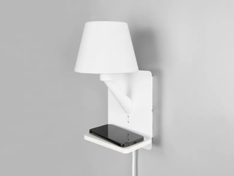 Wandleuchte COMFORT mit Stecker, Schalter & Ladefunktion Weiß, Höhe 31cm