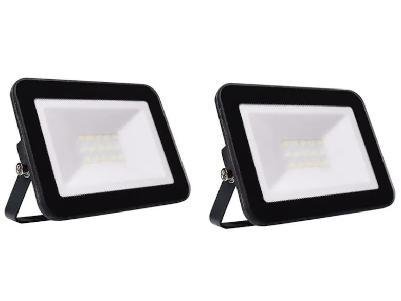 30 Watt LED Flutlichtstrahler 2er SET, 6500 Kelvin Tageslichtweiß, IP65