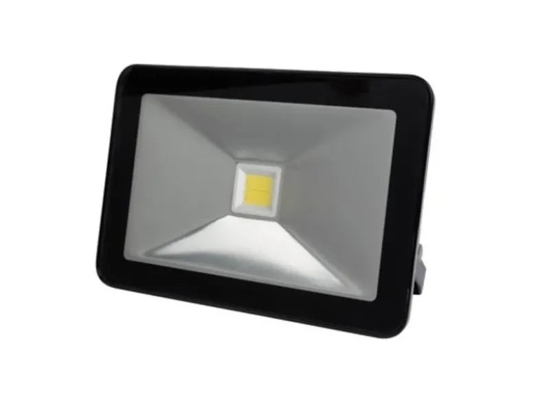 20 Watt LED Strahler ALU, 3000 Kelvin Warmweiß, IP65, 13x18cm