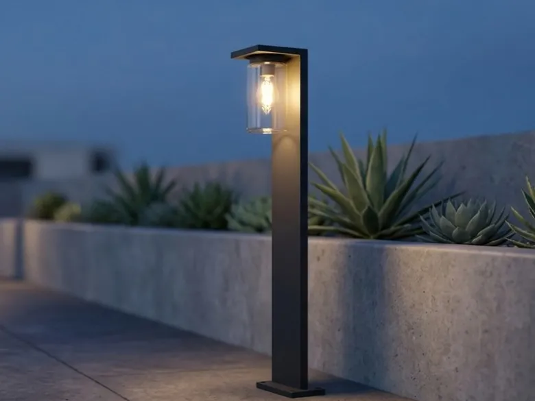 Wegeleuchte aus Aluminium Schwarz mit E27 LED & Glasschirm, Höhe 100cm