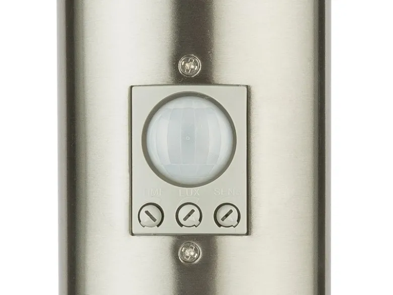 Wegeleuchte BOSTON mit Bewegungsmelder & Steckdosen in Silber, H 60cm