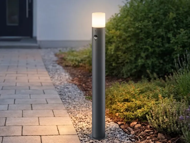 Wegeleuchte HOOSIC mit Bewegungsmelder in Anthrazit E27, Höhe 80cm