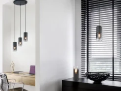 Zeitlose LED Pendelleuchte aus schwarz mattem Metall & Rauchglas, Ø 37cm